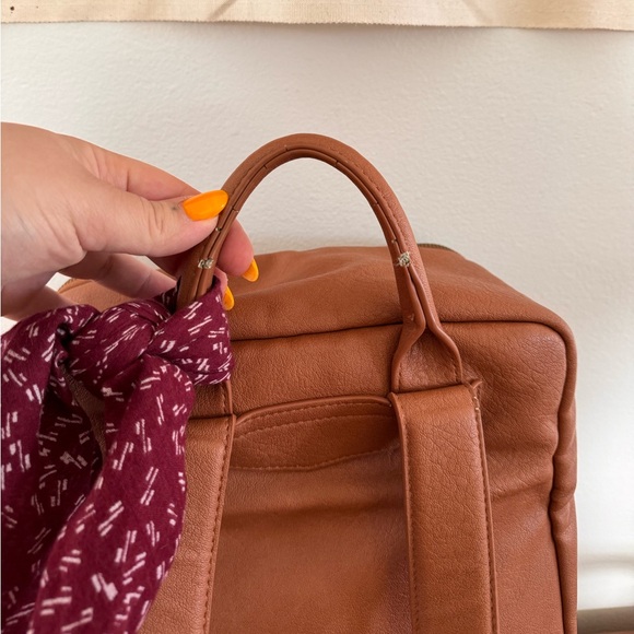 universal thread | leather backpack with scarf tie - Picture 3 of 3